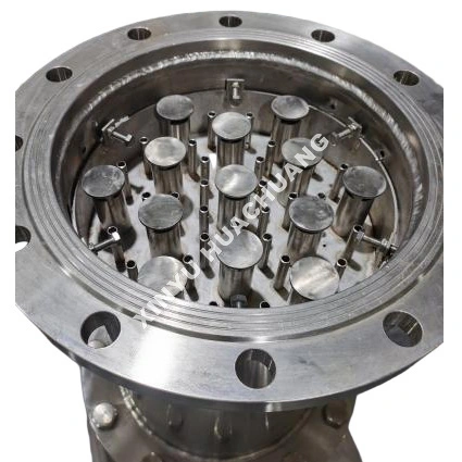Small-Diameter Column Distributor