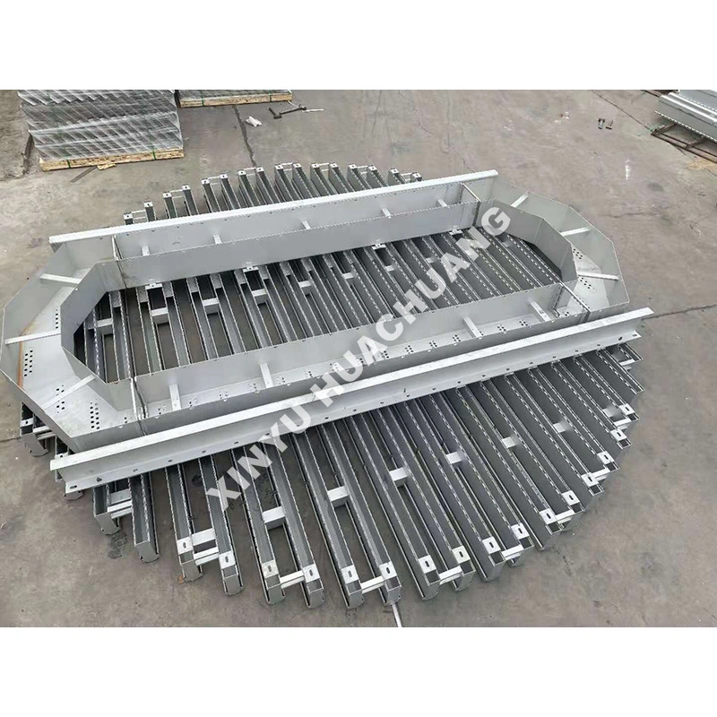 Trough Type Liquid Distributor